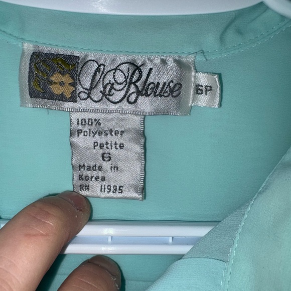 Light blue romantic pin tuck blouse with pearl button - Picture 2 of 4